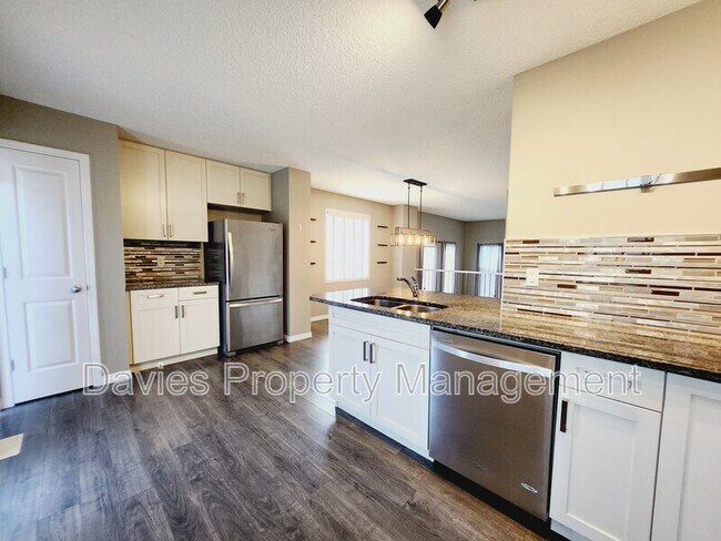 Building Photo - 1140 Chappelle Blvd SW