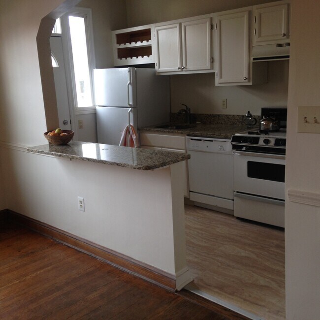 cocina - 3723 W St NW