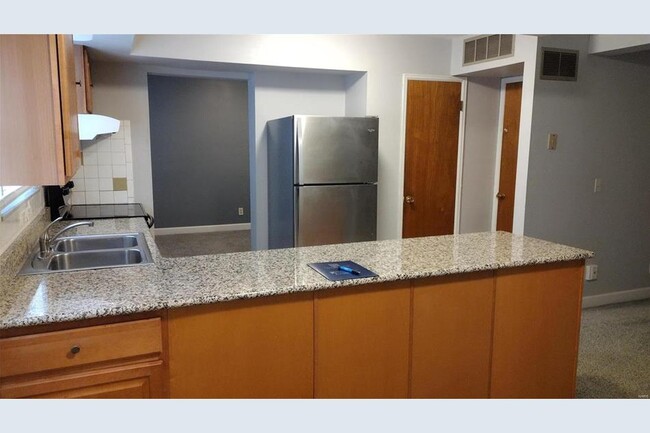 Building Photo - 1137 Matador Dr
