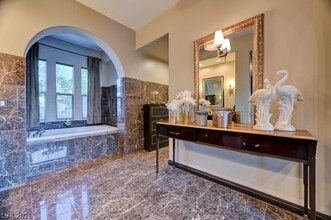 Building Photo - 10212 Stone Briar Ct