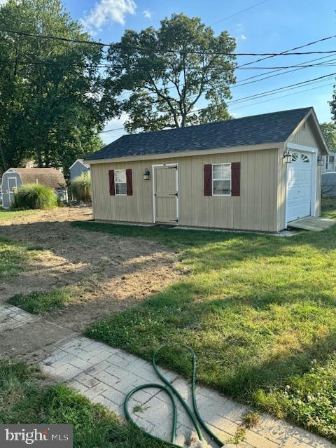 Building Photo - 1406 Rowe Dr