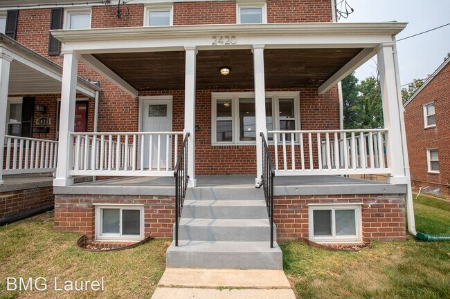 Building Photo - 3 br, 2.5 bath House - 2420 Kenton Pl