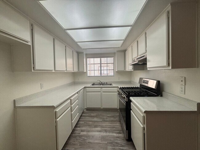 Foto del edificio - Orange Grove, 1232-1234