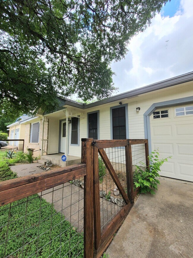 Building Photo - 12226 Branston Dr