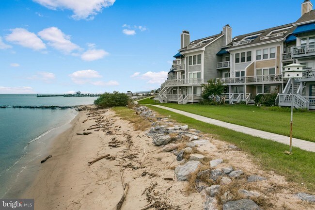 Building Photo - 8092 Windward Key Dr