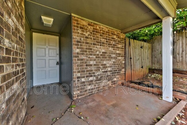 Photo - 6460 W Hefner Rd Apartment