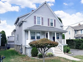 Building Photo - 66 Veres St