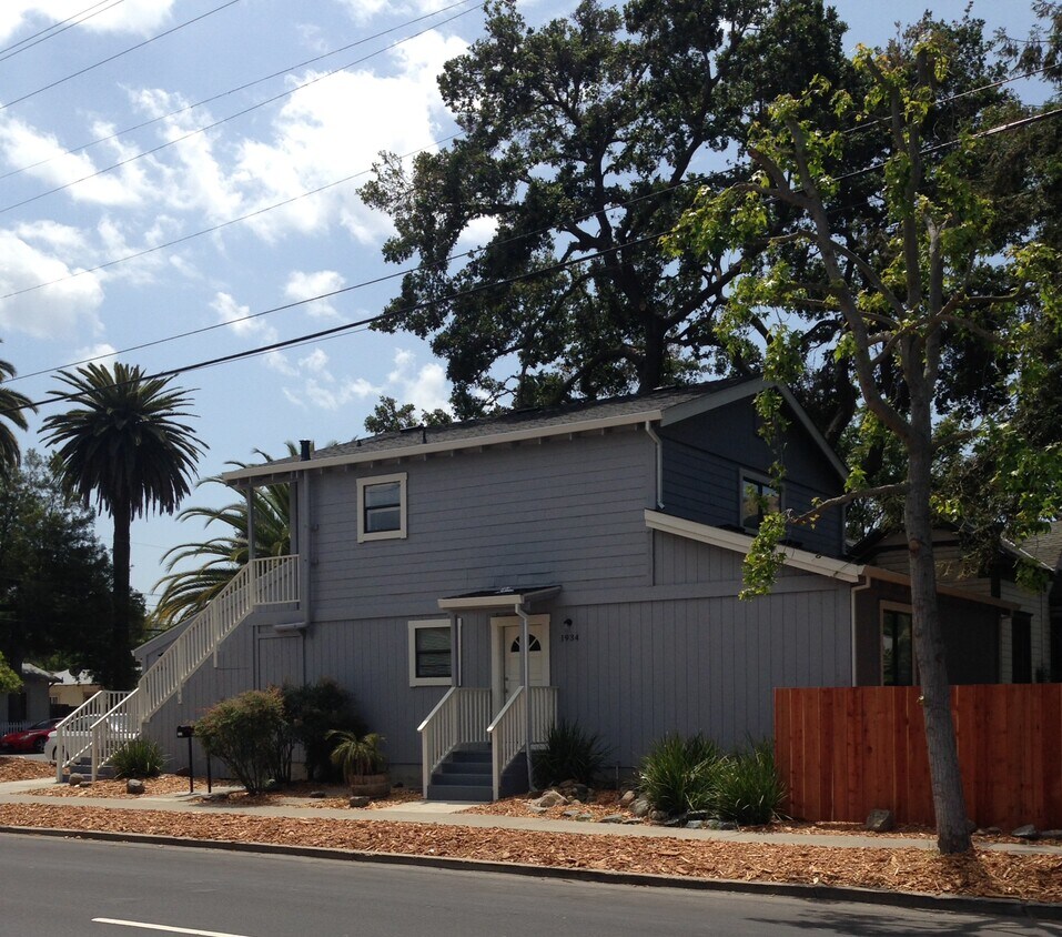 Duplex Downtown Martinez - 1936 Alhambra Ave