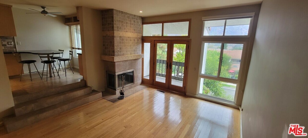 Foto principal - 17087 Palisades Cir