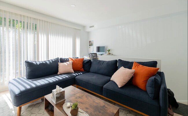 Foto del edificio - 924 W Wrightwood Ave