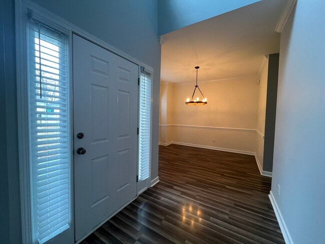 Foto del edificio - 3307 Creek Trail Rd