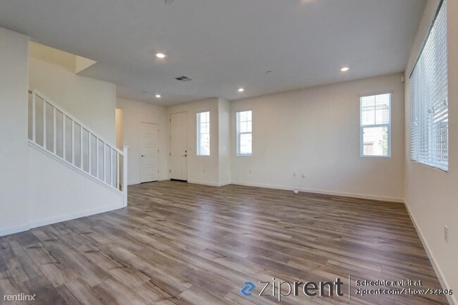Building Photo - 4 br, 3 bath House - 1300 Renewal Lane, Fa...