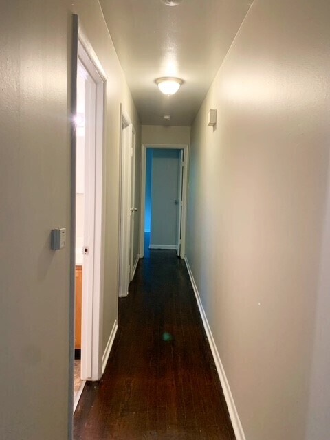 Foto del edificio - 4637 Crestview Ave