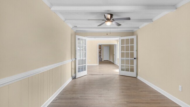 Foto del edificio - 604 Brookside Ct