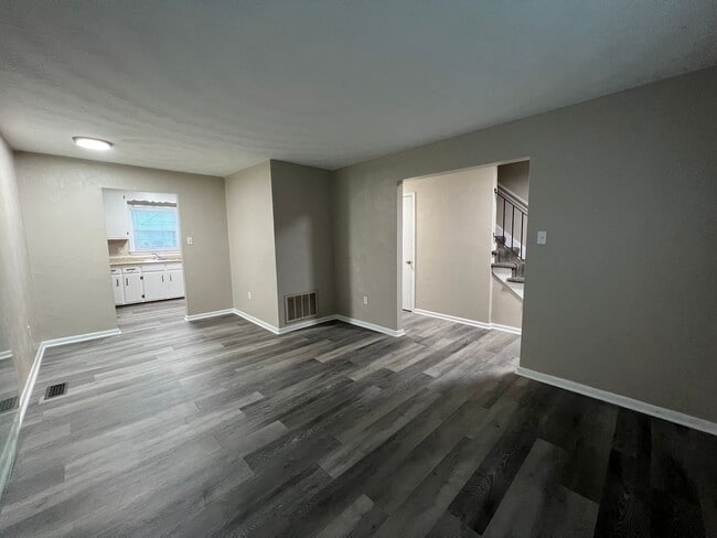 Photo - Union St-B Apartment