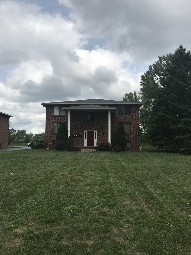 Primary Photo - 6309 Robinson Rd