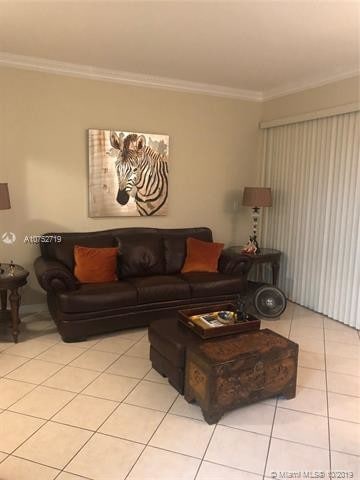 Foto del edificio - 8964 W Flagler St  206 Miami FL 33174