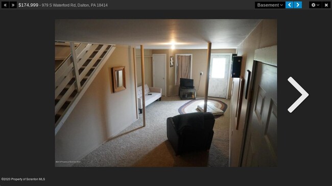 Building Photo - 979 S Waterford Rd