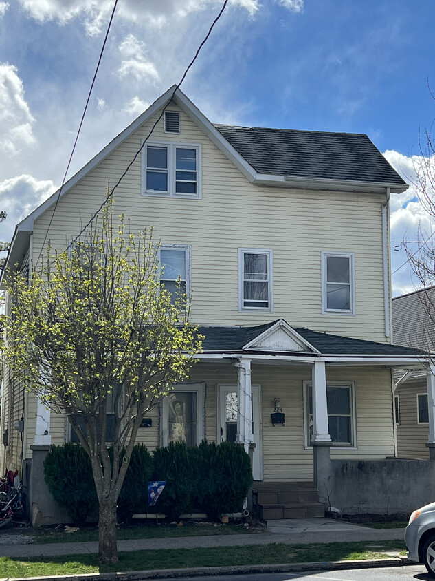 Primary Photo - 224 Herman Ave