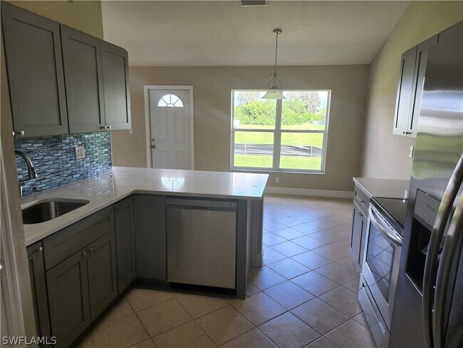 Foto del edificio - 321 NW 17th Ave