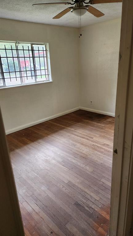 Foto del edificio - 5506 Milart St