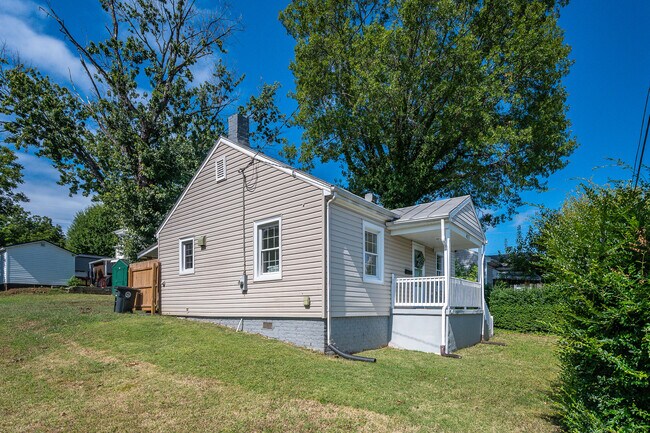 Foto del edificio - 403 Polk St