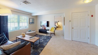 Residences at Tewksbury Commons photo'