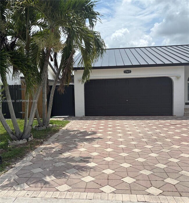 Building Photo - 17811 SW 152nd Pl