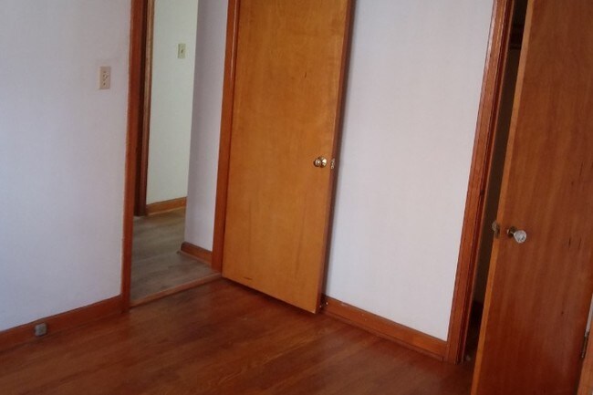 Foto del edificio - 7504 W Center St