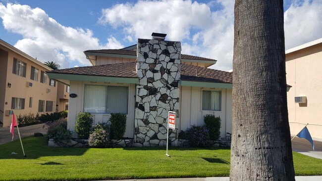 Foto del edificio - 425 N Stoneman Ave