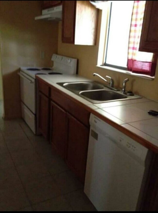 Foto del edificio - 29 Webster Ln