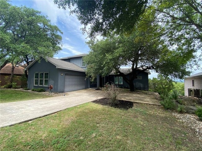 Foto del edificio - 204 Spellbrook Ln