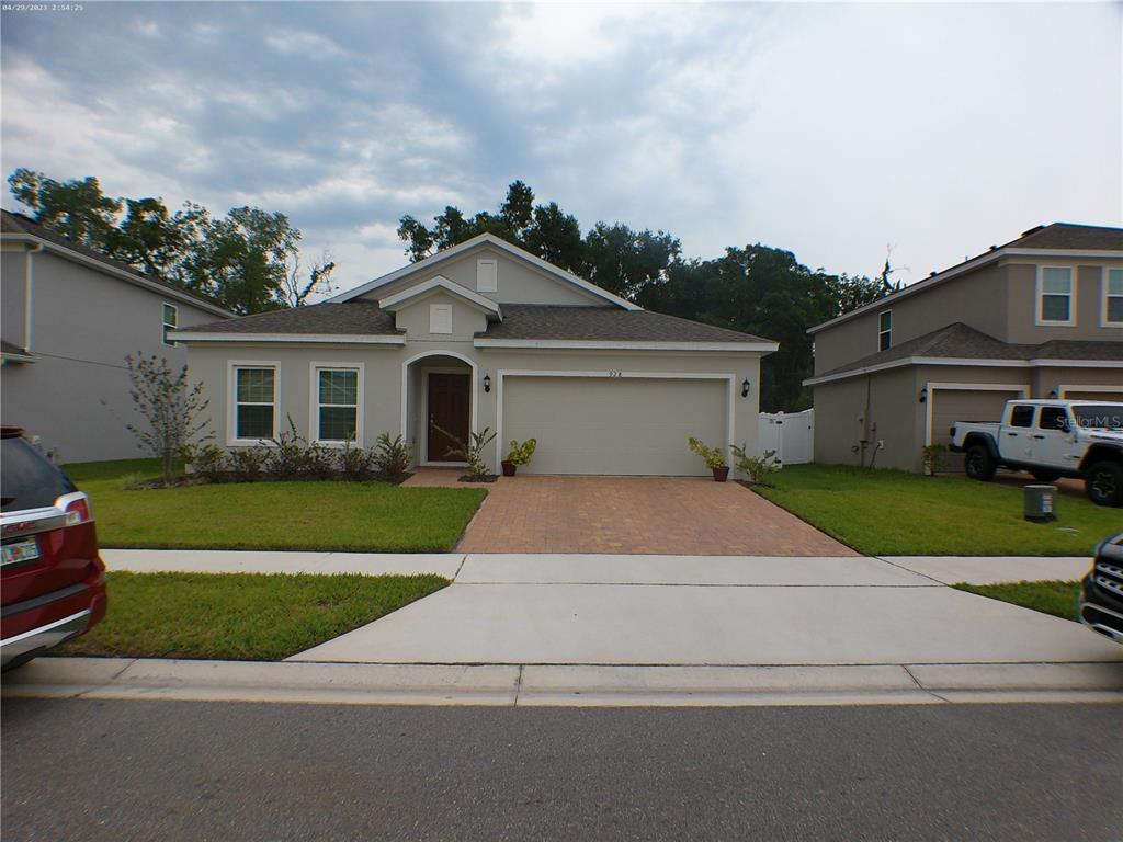 928 Avenal Ln, Davenport, FL 33837 House Rental in Davenport, FL