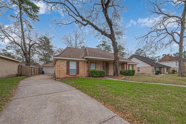 Foto del edificio - 3635 Fir Forest Dr