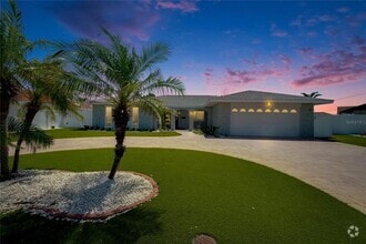 Building Photo - 1492 Sea Gull Dr S