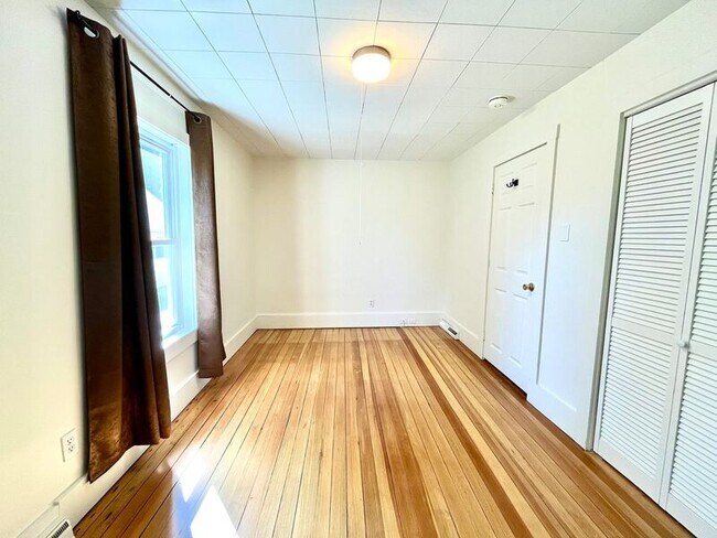 Foto del edificio - 11 Fowler St