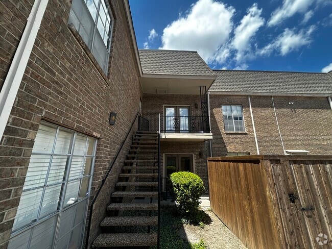 Building Photo - 4434 Harlanwood Dr
