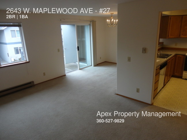Building Photo - 2643 W MAPLEWOOD Ave
