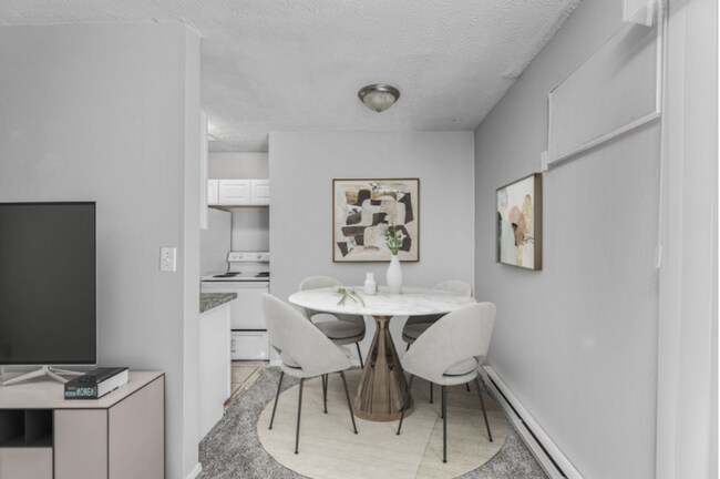 Foto del edificio - Recently renovated 1-bedroom suite