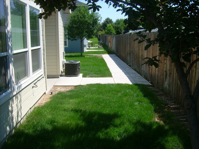 Building Photo - 6657 W Morris Hill Ln