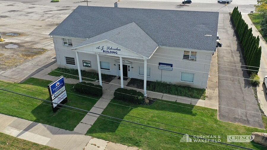 2001 Cooper Foster Park Rd, Amherst, OH 44001 Condo for Rent in