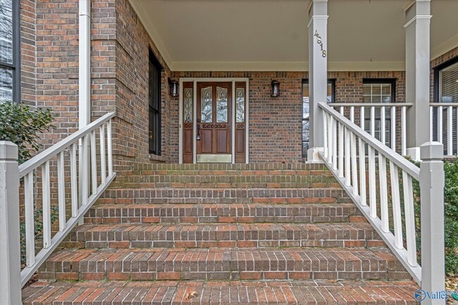 Building Photo - 4818 SE Cv Crk Dr
