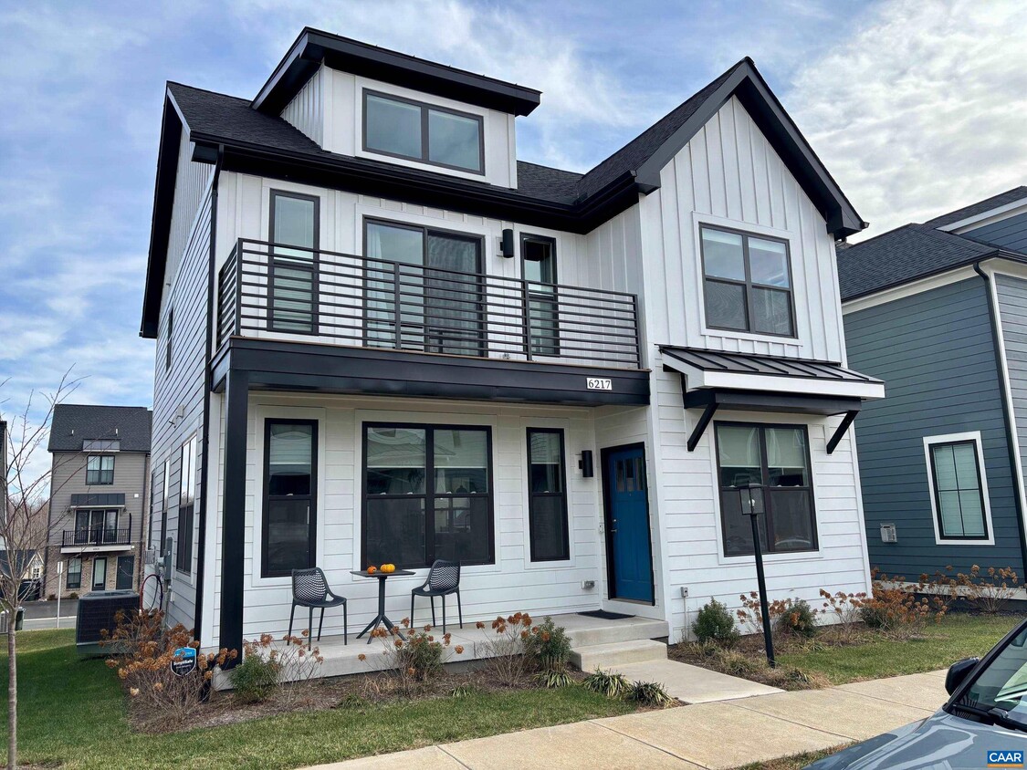 Primary Photo - 6217 Raynor Pl