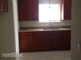 Building Photo - 21770 Fairlane Ct