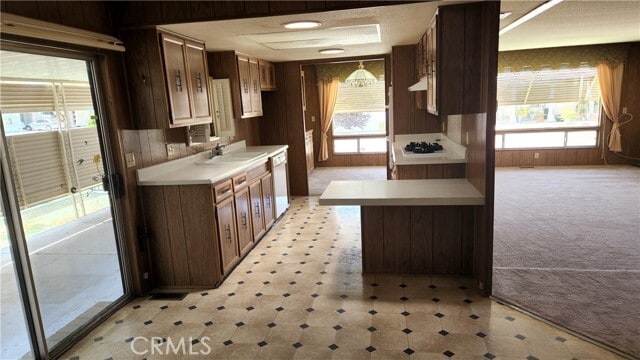 Building Photo - 868 Santo Tomas Dr