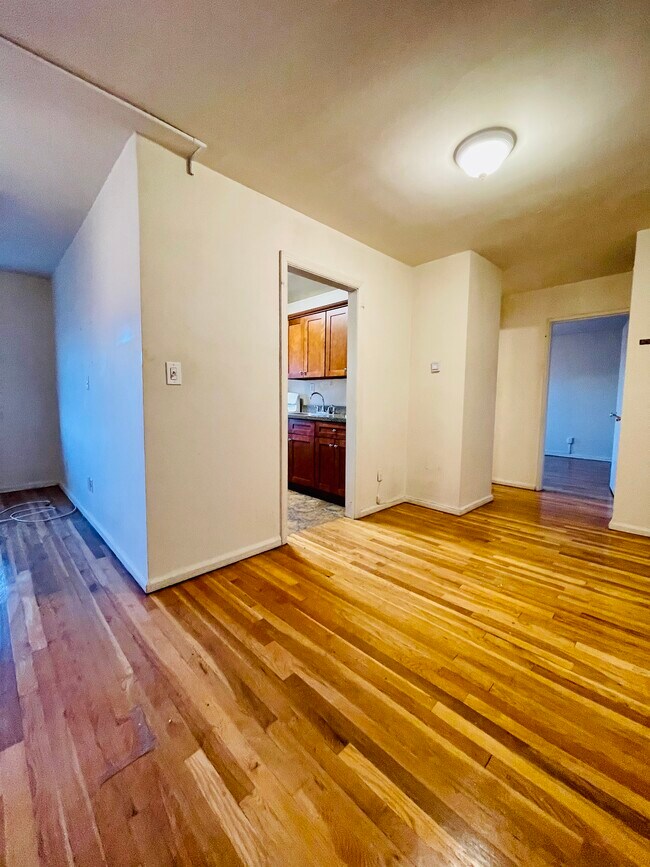 144 Union Ave Unit D, Rutherford, NJ 07070 Apartments in Rutherford