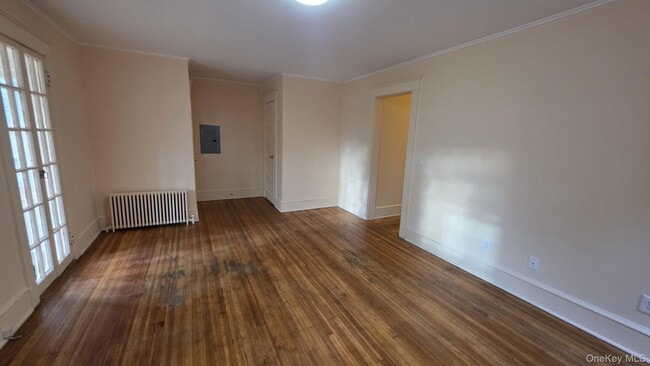 Building Photo - 41 Innis Ave