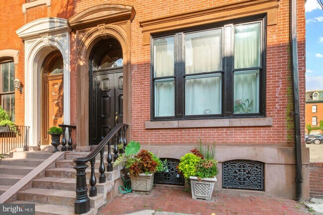 Foto del edificio - 329 S 17th St
