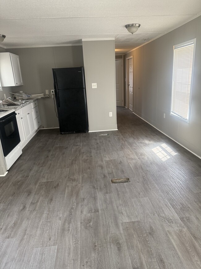 Building Photo - 1409 Bartley Ct