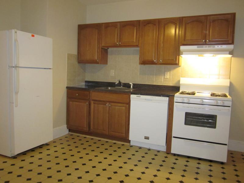 Primary Photo - 300-308 North Ave